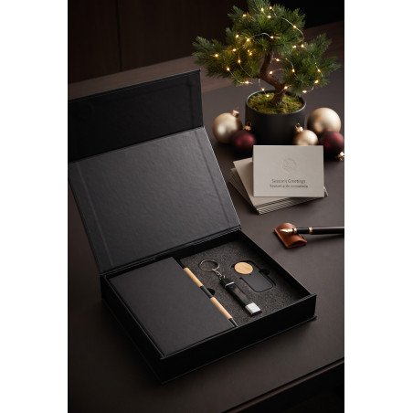 Kit Navideño Ejecutivo Negro con Libreta y Linterna